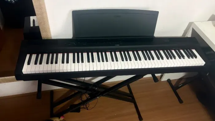 Piano Yamaha p125 em ótimo estado, pouco usado