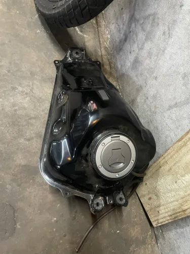 Tanque combustível HONDA SAHARA 300 2026