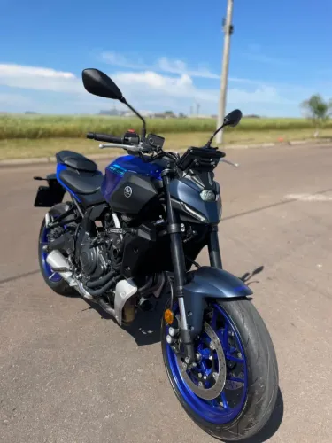 Yamaha MT 07 conected 2026 