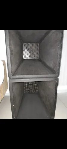 Caixas medio grave vazias conservada