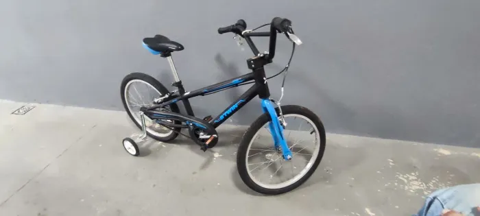 Bicicleta B'twin aro 20