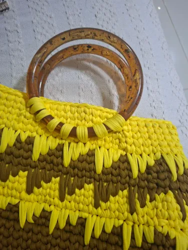 Bolsa de fio de malha crochê