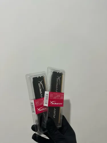 Memória ram ddr3 Hyperx 8gb Lacrada