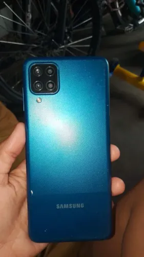 Samsung A12