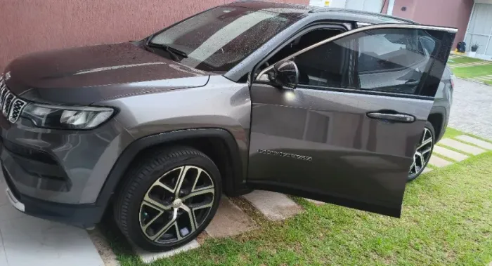 Jeep Compass Limited T270 1.3 TB 4X2 Flex AUT 2025