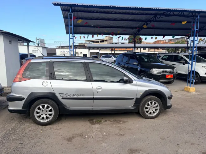 Peugeot 206 SW Escapade 1.6 16V Flex 5P 2008
