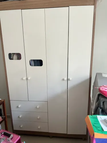 Guarda-roupa