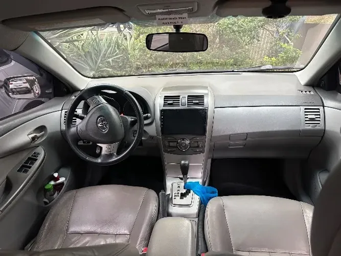 Toyota Corolla XEI 2.0 Flex 16V Aut. 2011