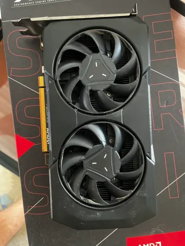 Placa de vídeo AMD Radeon RX 7600 XFX