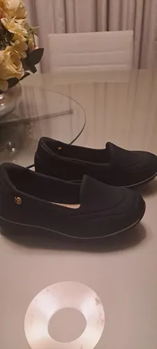 Sapatos novos e semi novos