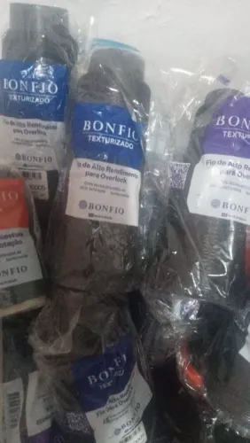 Linhas reta 4 reais ,fio pequeno 6 reais, fio grande 23 reais