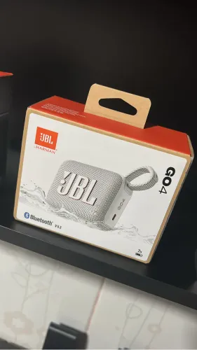 JBL go4