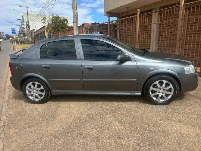 Chevrolet Astra Advantage 2.0 MPFI 8V Flexpower 5P 2011