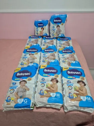 Fraldas Infantis Novas: Babysec, Needs E Amorável (Na Validade).
