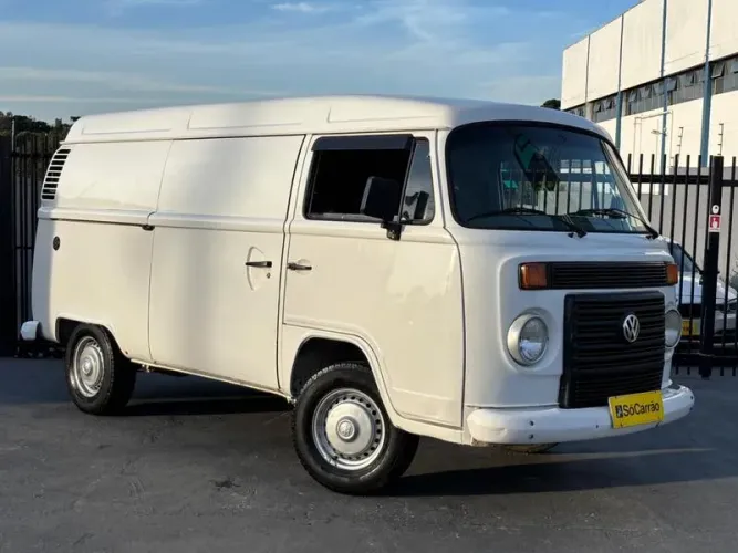 Volkswagen Kombi Furgão 1.4 MI Total Flex 8V 2011