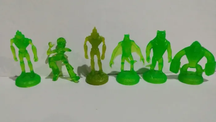 Lote miniaturas Ben 10 coleção relógio Omnitrix 6 figuras