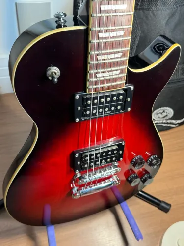 Guitarra Washburn WinStd tipo Les Paul