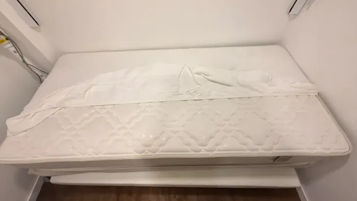 Bicama solteiro com cama auxiliar elevável - vira cama de casal