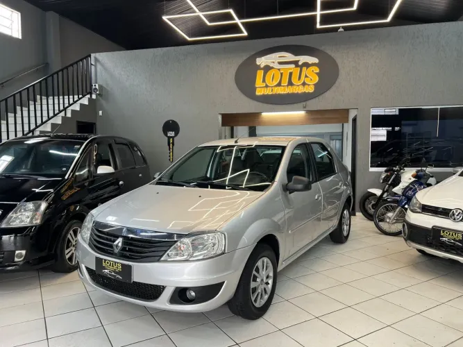 Renault Logan Expression Hi-flex 1.6 8V 4P 2011