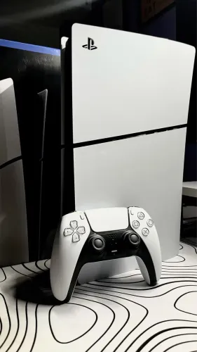 PLAY 5 SEMI NOVO USO DE 2 MESES