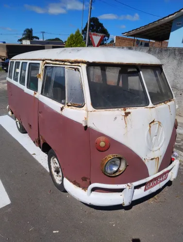 Volkswagen Kombi Standard/ Luxo/ Serie Prata 1974