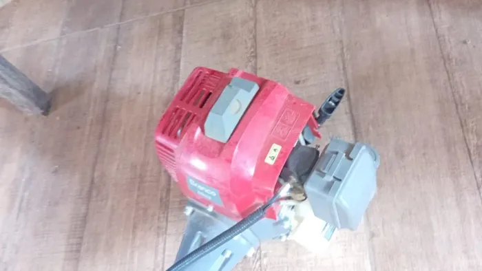 Vendo Motoserra Stihl MS170 e Roçadeira Branco 