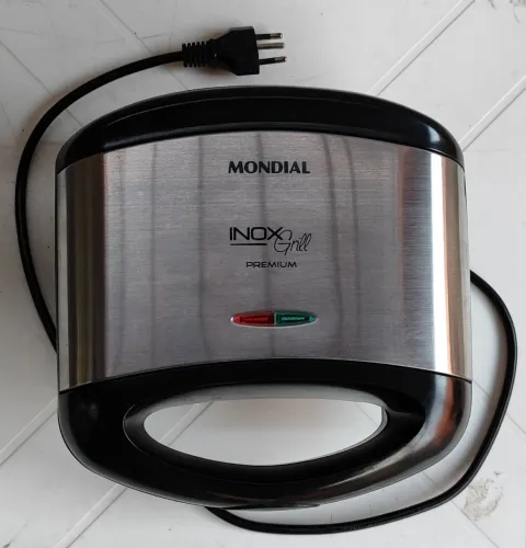 Sanduícheira Mondial Inox Grill Premium