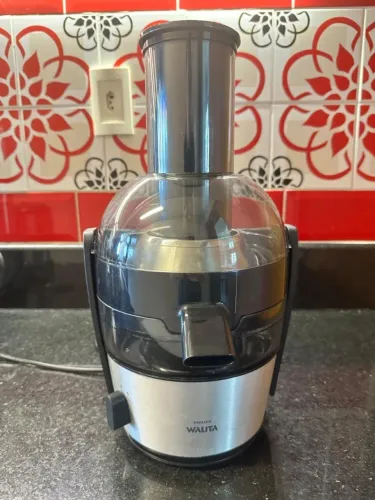 Centrífuga de Frutas Philips Walita (Modelo RI1863) - Oportunidade! Pouquíssimo utilizada!