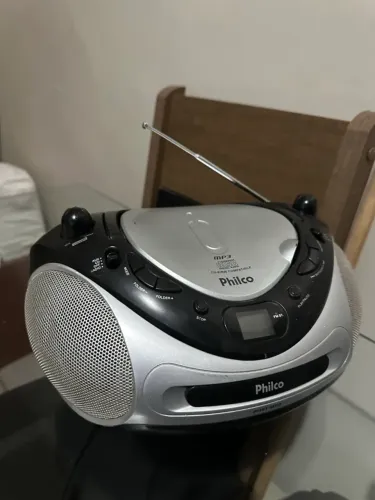 Rádio FM AM Portátil Philco MP3