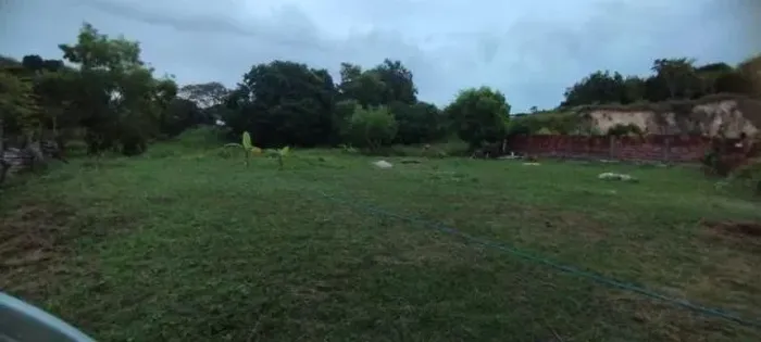 Lote em Dias D'ávila 6x10