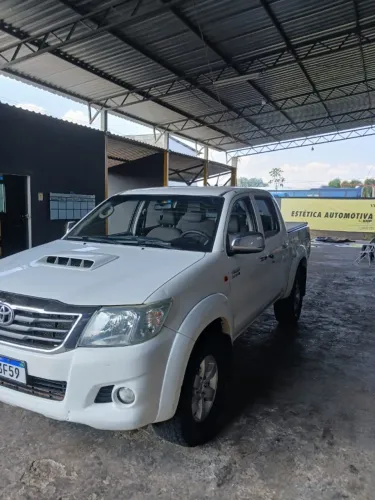 Toyota Hilux CD SR D4-d 4X4 3.0 TDI Dies. 2015