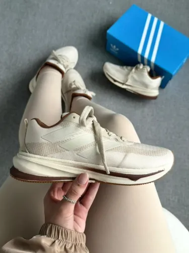 Tênis Adidas SUPERNOVA Off White/Caramelo - Dois Tipos D'Cadarço Feminino (Foto Real)