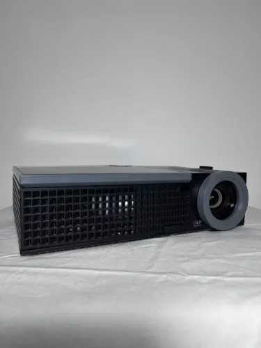 Projetor Dell 1510X + lâmpada reserva