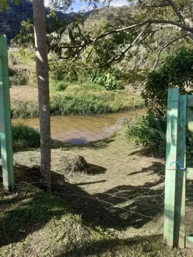 Belíssimo Sítio Em Área Rural Mais Casa em Rachadel - Antônio Carlos - SC