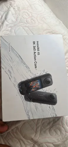 Insta 360 x5