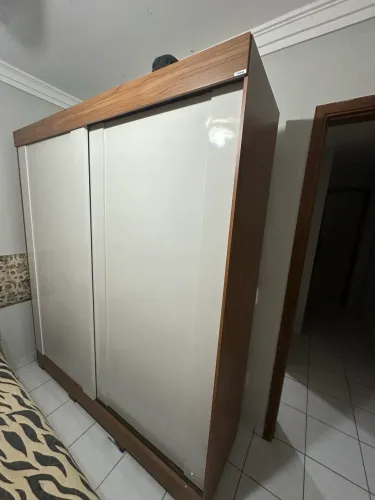 Vendo guarda roupa