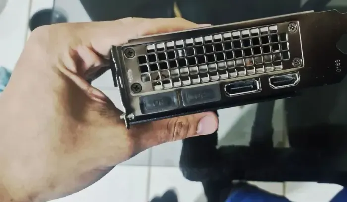 Placa de vídeo - Rtx 3060 TI para reparo
