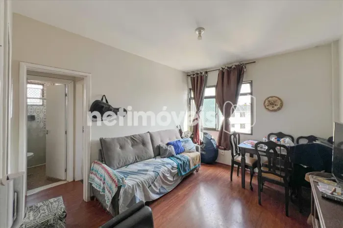 Apartamento para alugar. mobiliado com 2 Quartos e 75m²; no Bairro Silveira Pronto para M