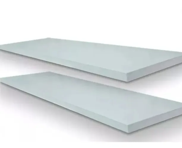 Kit 2 prateleiras em MDF branco 60x20 cm