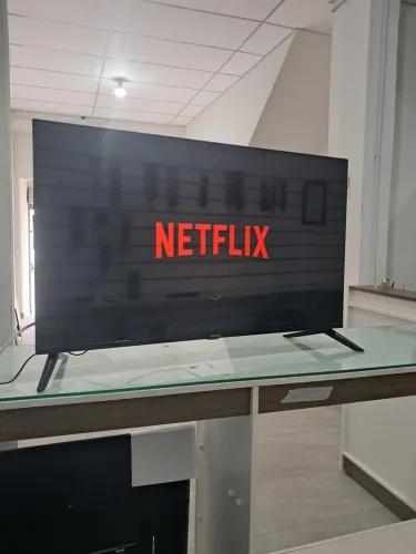 TV Smart Android 43 polegadas