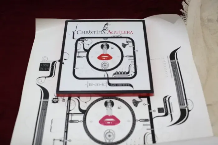 Box LP vinil Christina Aguilera ?- Bionic com poster promo mega raro