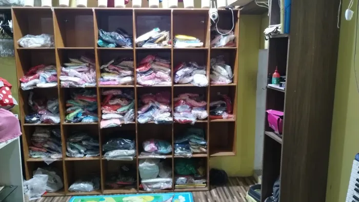 Vende organizador em comeia com 29 divisórias marrom
