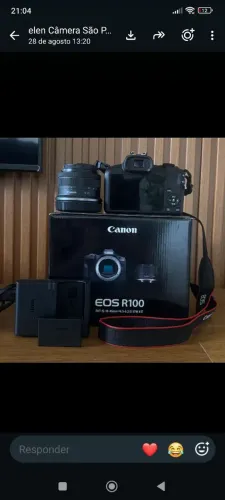 Câmera Canon R100