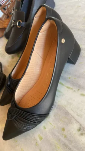 Calçados feminino em bom estado pra sair logo 6 pares