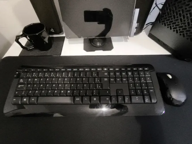 Teclado + Mouse Wireless Keyboard 850