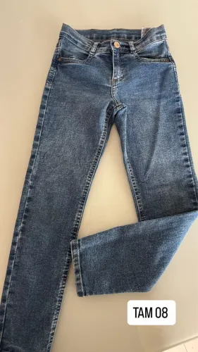 Calça jeans infantil hering TAM 08 pouco usada 