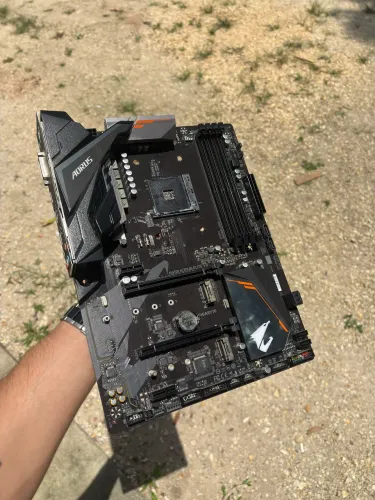 PLACA-MÃE GIGABYTE B450 AORUS ELITE V2 - REV. 1.0