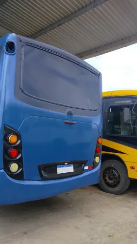 Ônibus Volks 17230 ano 2010