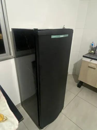 Geladeira Cônsul gelando bem