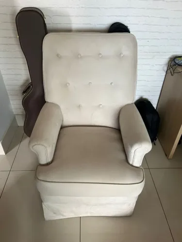 Cadeira de amamentação.